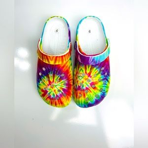 Unisex Tie-Dye Clogs Sandals Crocs Style Various Sizes NWT